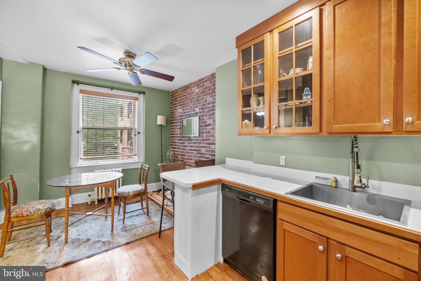3600 CONNECTICUT AVE NW #202, WASHINGTON, District Of Columbia 20008, 1 Bedroom Bedrooms, ,1 BathroomBathrooms,Residential,For sale,3600 CONNECTICUT AVE NW #202,DCDC2226522 MLS # DCDC2226522