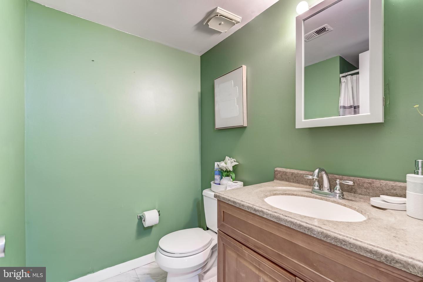 316 HANFORD CT, STERLING, Virginia 20164, 4 Bedrooms Bedrooms, ,3 BathroomsBathrooms,Residential,For sale,316 HANFORD CT,VALO2108796 MLS # VALO2108796