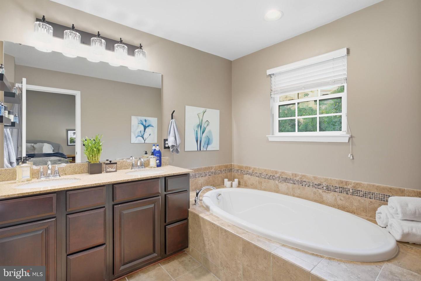 12608 AUBREY GLEN TER, WOODBRIDGE, Virginia 22192, 4 Bedrooms Bedrooms, ,3 BathroomsBathrooms,Residential,For sale,12608 AUBREY GLEN TER,VAPW2105968 MLS # VAPW2105968