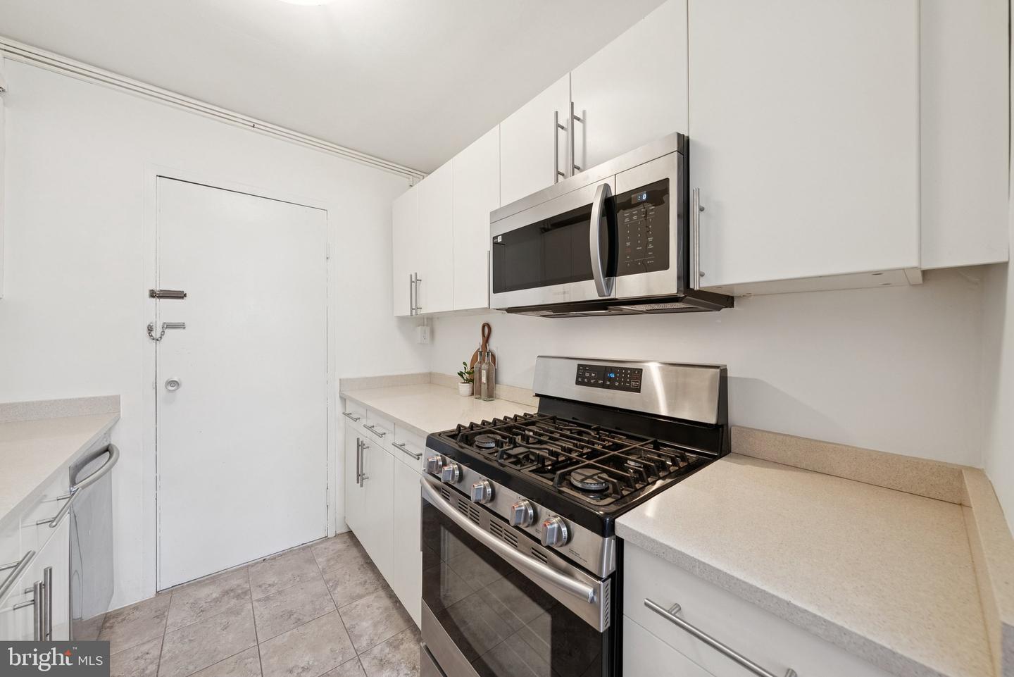 5406 CONNECTICUT AVE NW #501, WASHINGTON, District Of Columbia 20015, 1 Bedroom Bedrooms, ,1 BathroomBathrooms,Residential,For sale,5406 CONNECTICUT AVE NW #501,DCDC2227134 MLS # DCDC2227134