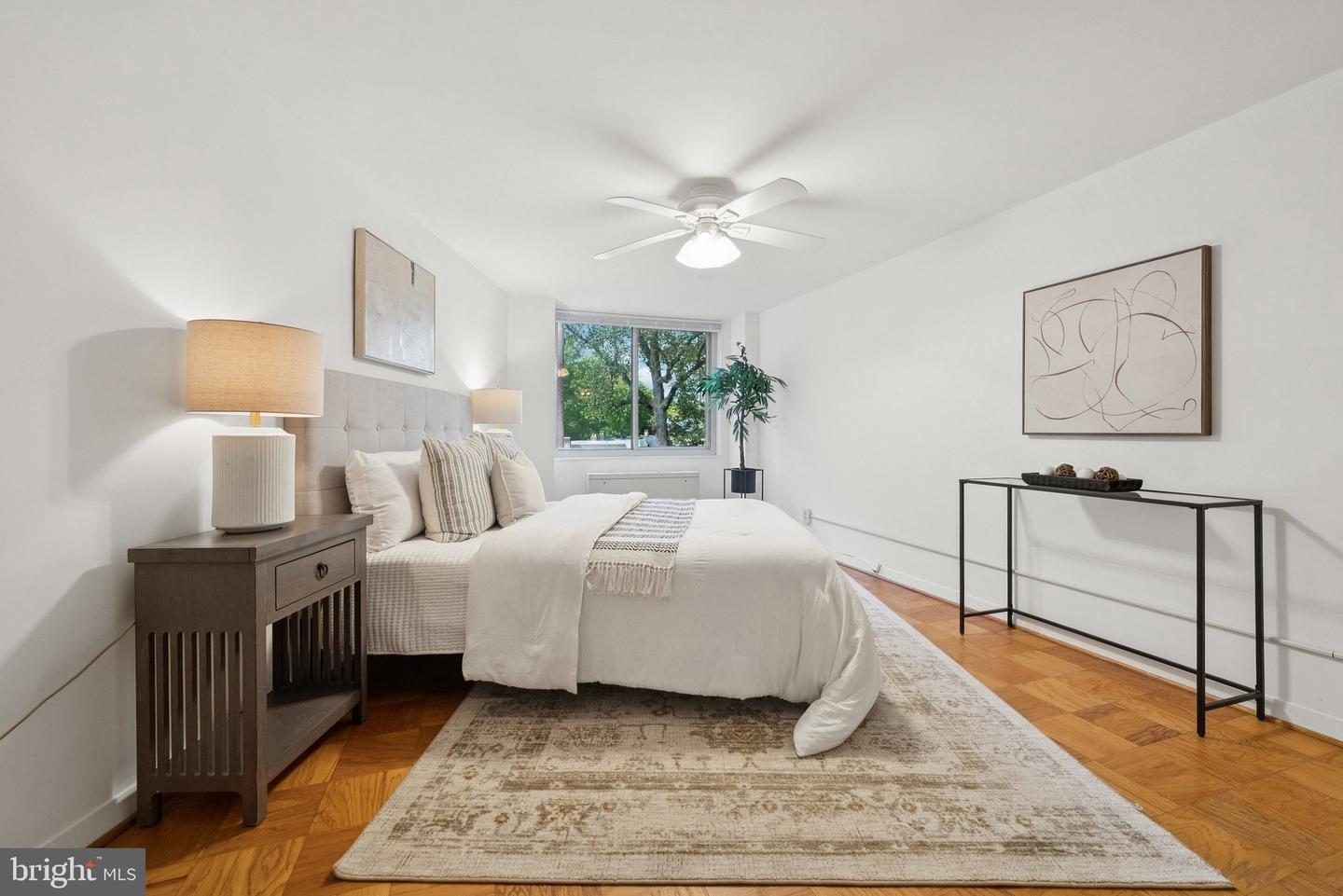 5406 CONNECTICUT AVE NW #501, WASHINGTON, District Of Columbia 20015, 1 Bedroom Bedrooms, ,1 BathroomBathrooms,Residential,For sale,5406 CONNECTICUT AVE NW #501,DCDC2227134 MLS # DCDC2227134