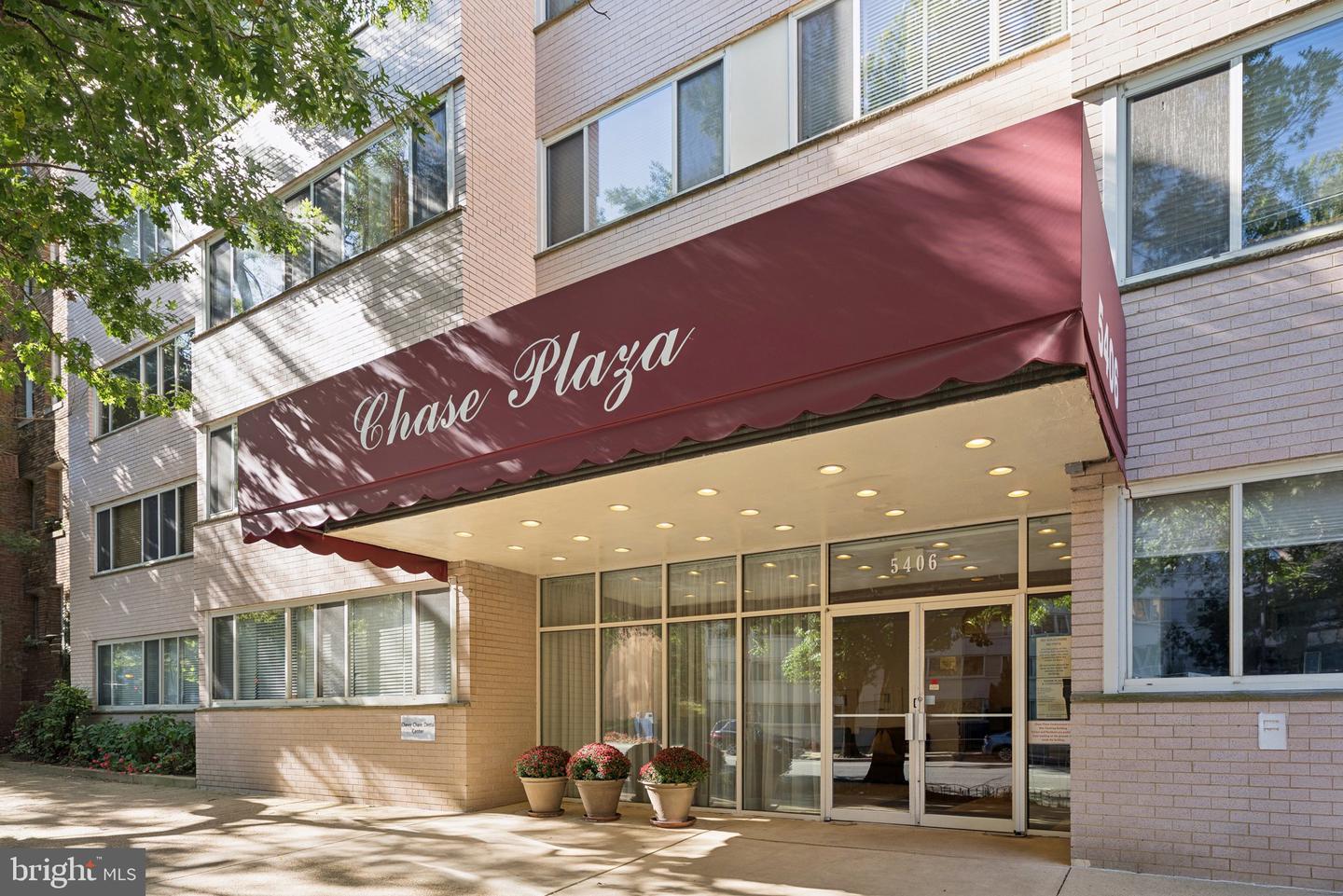 5406 CONNECTICUT AVE NW #501, WASHINGTON, District Of Columbia 20015, 1 Bedroom Bedrooms, ,1 BathroomBathrooms,Residential,For sale,5406 CONNECTICUT AVE NW #501,DCDC2227134 MLS # DCDC2227134