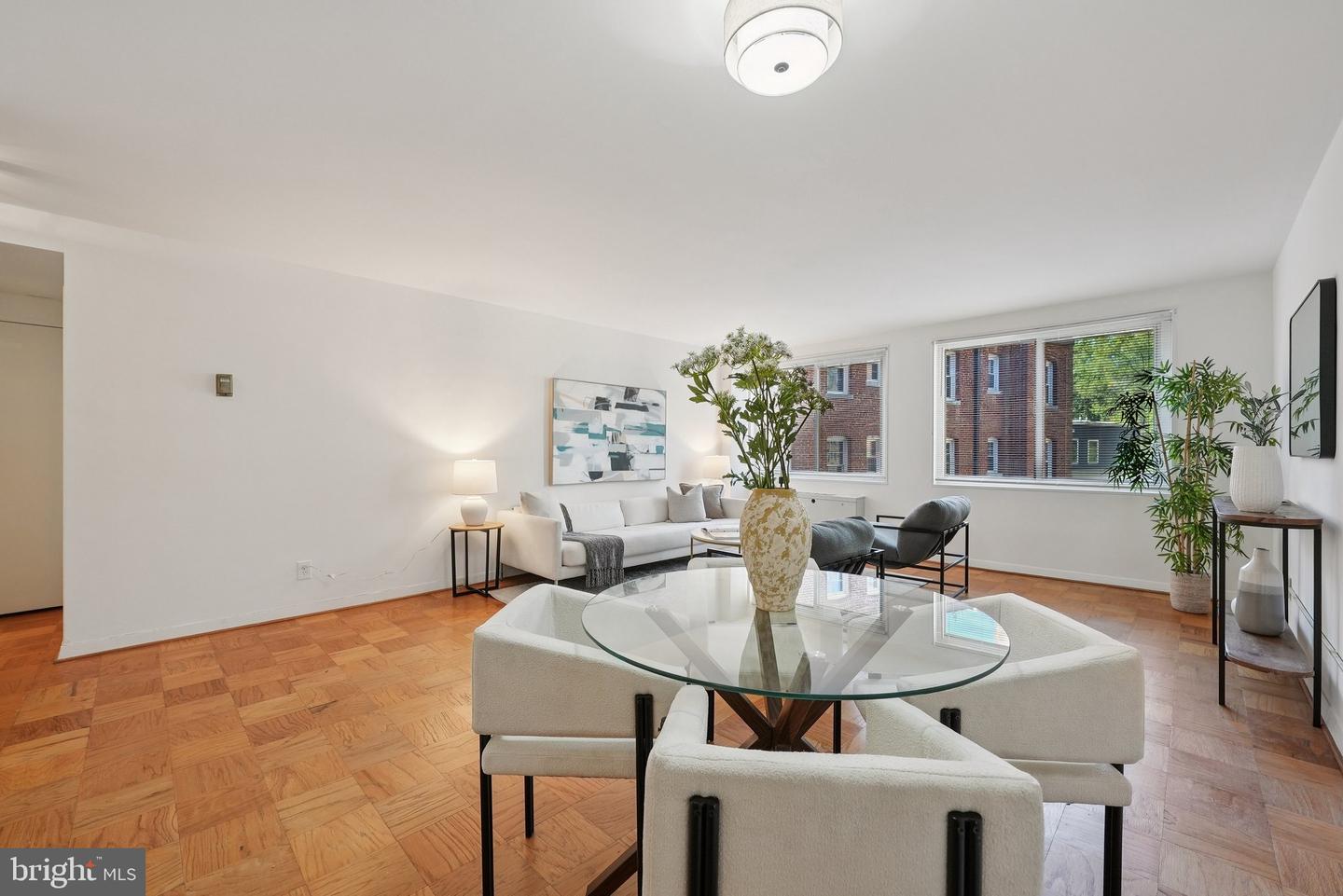 5406 CONNECTICUT AVE NW #501, WASHINGTON, District Of Columbia 20015, 1 Bedroom Bedrooms, ,1 BathroomBathrooms,Residential,For sale,5406 CONNECTICUT AVE NW #501,DCDC2227134 MLS # DCDC2227134