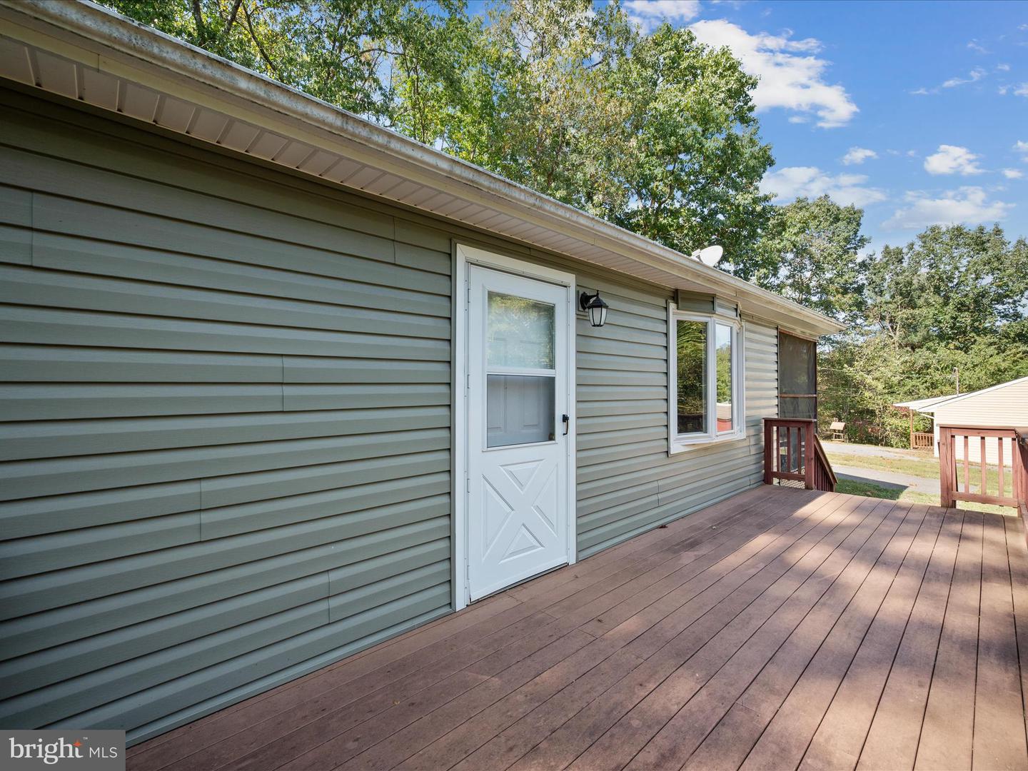 220 CHESTNUT GROVE RD, WINCHESTER, Virginia 22603, 2 Bedrooms Bedrooms, 6 Rooms Rooms,1 BathroomBathrooms,Residential,For sale,220 CHESTNUT GROVE RD,VAFV2037446 MLS # VAFV2037446