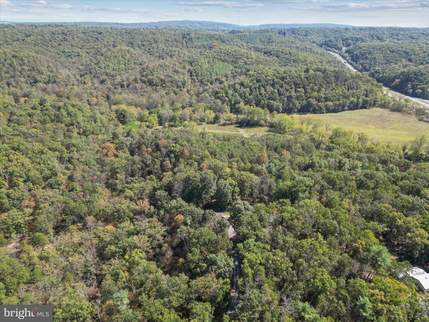 220 CHESTNUT GROVE RD, WINCHESTER, Virginia 22603, 2 Bedrooms Bedrooms, 6 Rooms Rooms,1 BathroomBathrooms,Residential,For sale,220 CHESTNUT GROVE RD,VAFV2037446 MLS # VAFV2037446