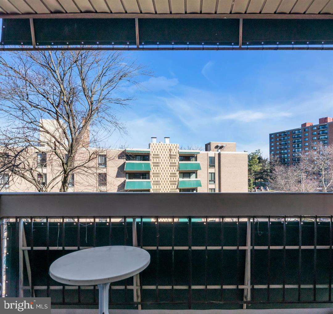 6141 LEESBURG PIKE #504, FALLS CHURCH, Virginia 22041, 1 Bedroom Bedrooms, ,1 BathroomBathrooms,Residential,For sale,6141 LEESBURG PIKE #504,VAFX2274724 MLS # VAFX2274724