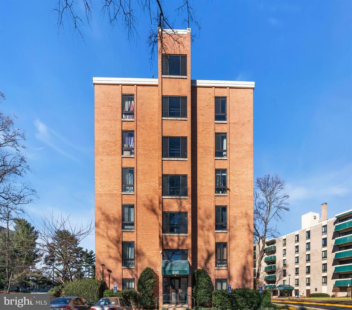 6141 LEESBURG PIKE #504, FALLS CHURCH, Virginia 22041, 1 Bedroom Bedrooms, ,1 BathroomBathrooms,Residential,For sale,6141 LEESBURG PIKE #504,VAFX2274724 MLS # VAFX2274724