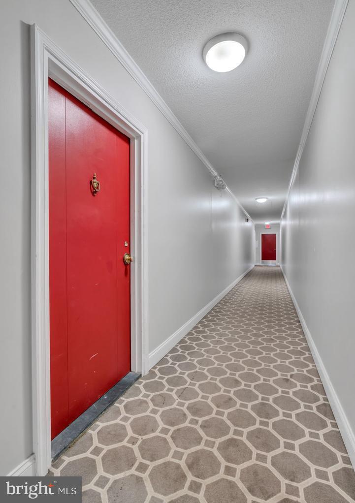 6141 LEESBURG PIKE #504, FALLS CHURCH, Virginia 22041, 1 Bedroom Bedrooms, ,1 BathroomBathrooms,Residential,For sale,6141 LEESBURG PIKE #504,VAFX2274724 MLS # VAFX2274724