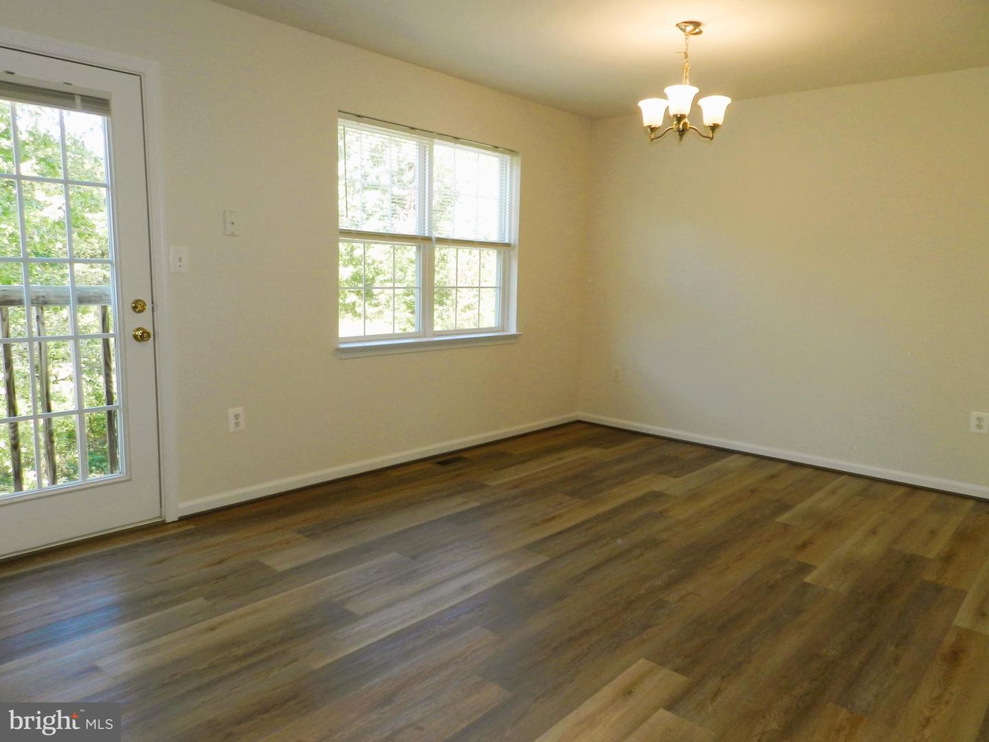 306 MERRILL CT, STAFFORD, Virginia 22554, 3 Bedrooms Bedrooms, ,2 BathroomsBathrooms,Residential,For sale,306 MERRILL CT,VAST2043544 MLS # VAST2043544