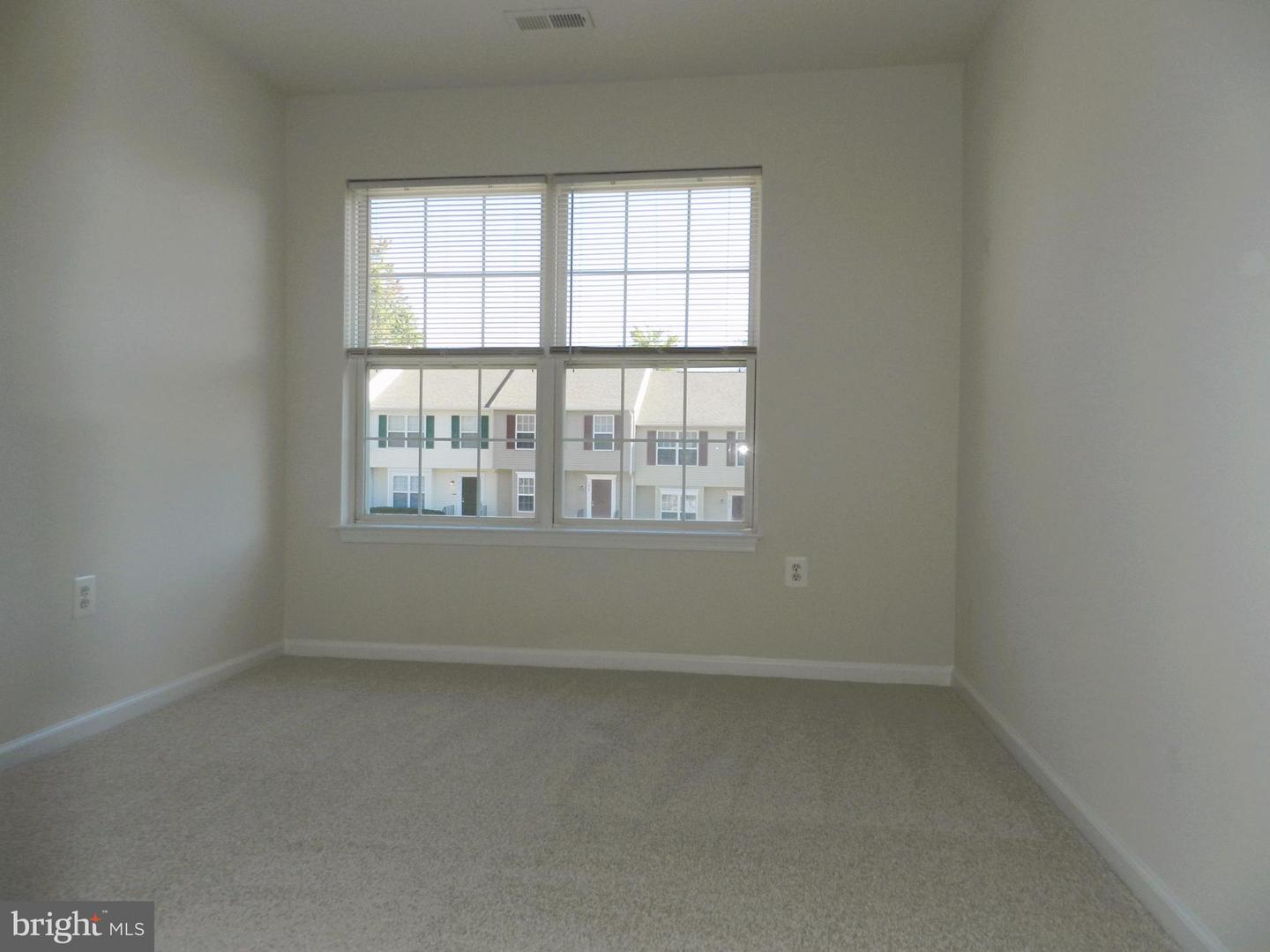 306 MERRILL CT, STAFFORD, Virginia 22554, 3 Bedrooms Bedrooms, ,2 BathroomsBathrooms,Residential,For sale,306 MERRILL CT,VAST2043544 MLS # VAST2043544