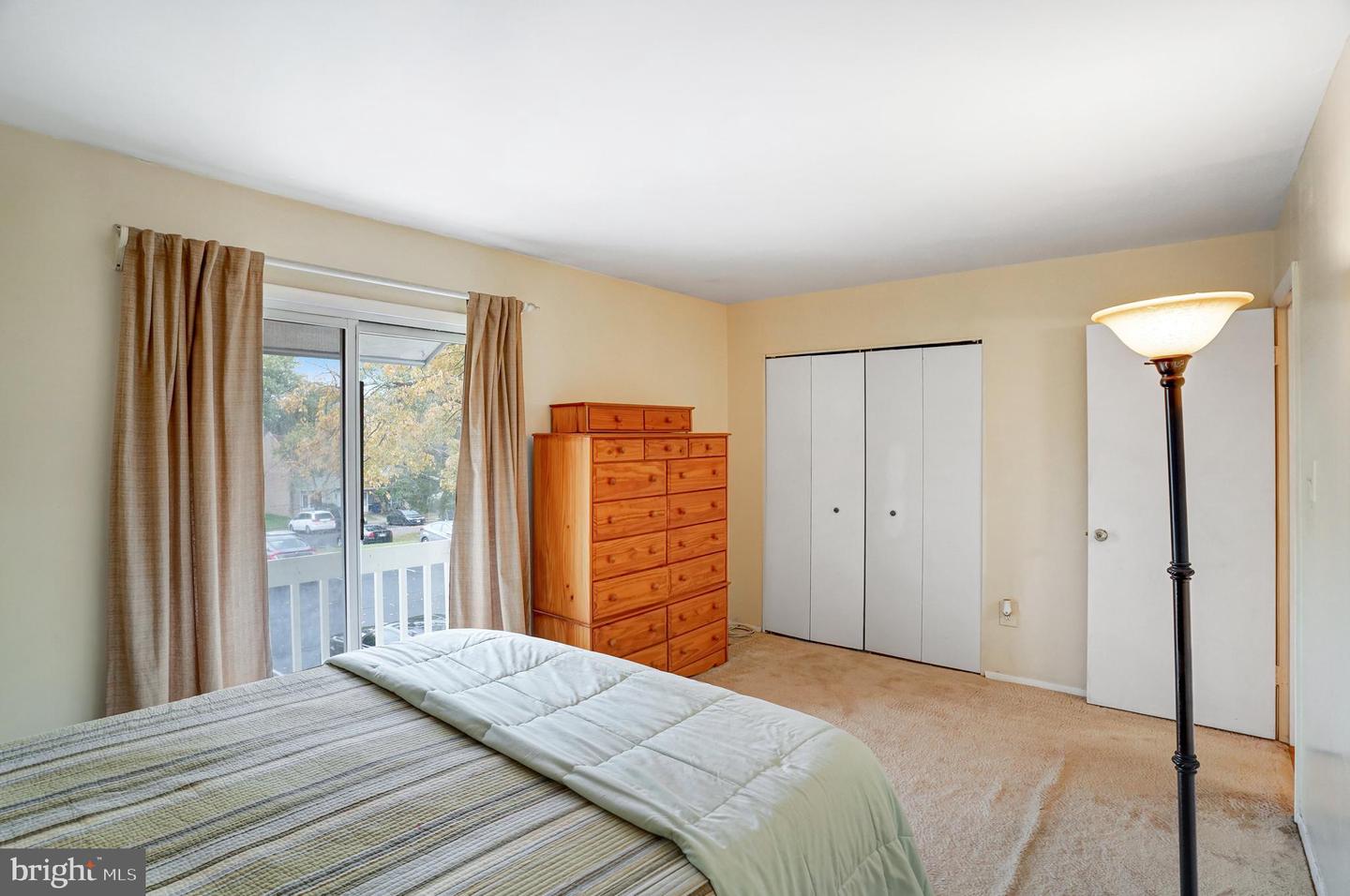 1127 SHANNON PL, HERNDON, Virginia 20170, 3 Bedrooms Bedrooms, ,2 BathroomsBathrooms,Residential,For sale,1127 SHANNON PL,VAFX2274792 MLS # VAFX2274792