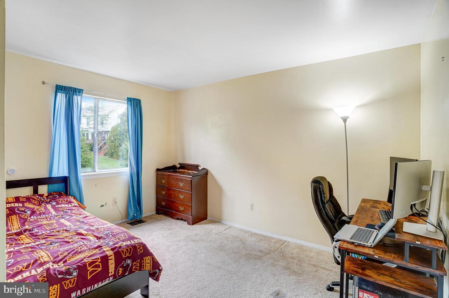 1127 SHANNON PL, HERNDON, Virginia 20170, 3 Bedrooms Bedrooms, ,2 BathroomsBathrooms,Residential,For sale,1127 SHANNON PL,VAFX2274792 MLS # VAFX2274792