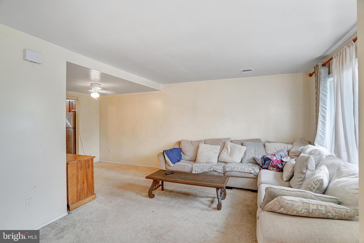 1127 SHANNON PL, HERNDON, Virginia 20170, 3 Bedrooms Bedrooms, ,2 BathroomsBathrooms,Residential,For sale,1127 SHANNON PL,VAFX2274792 MLS # VAFX2274792