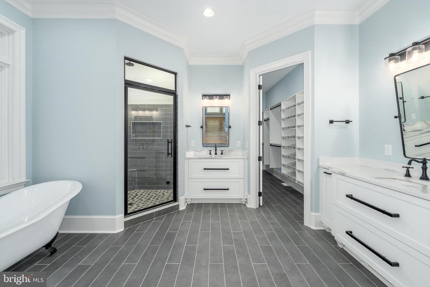 7622 FARMVILLE, FARMVILLE, Virginia 23901, 6 Bedrooms Bedrooms, ,6 BathroomsBathrooms,Residential,For sale,7622 FARMVILLE,VAPE2000110 MLS # VAPE2000110