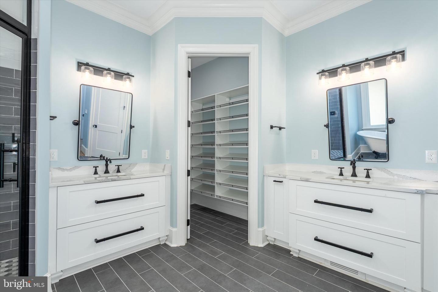 7622 FARMVILLE, FARMVILLE, Virginia 23901, 6 Bedrooms Bedrooms, ,6 BathroomsBathrooms,Residential,For sale,7622 FARMVILLE,VAPE2000110 MLS # VAPE2000110