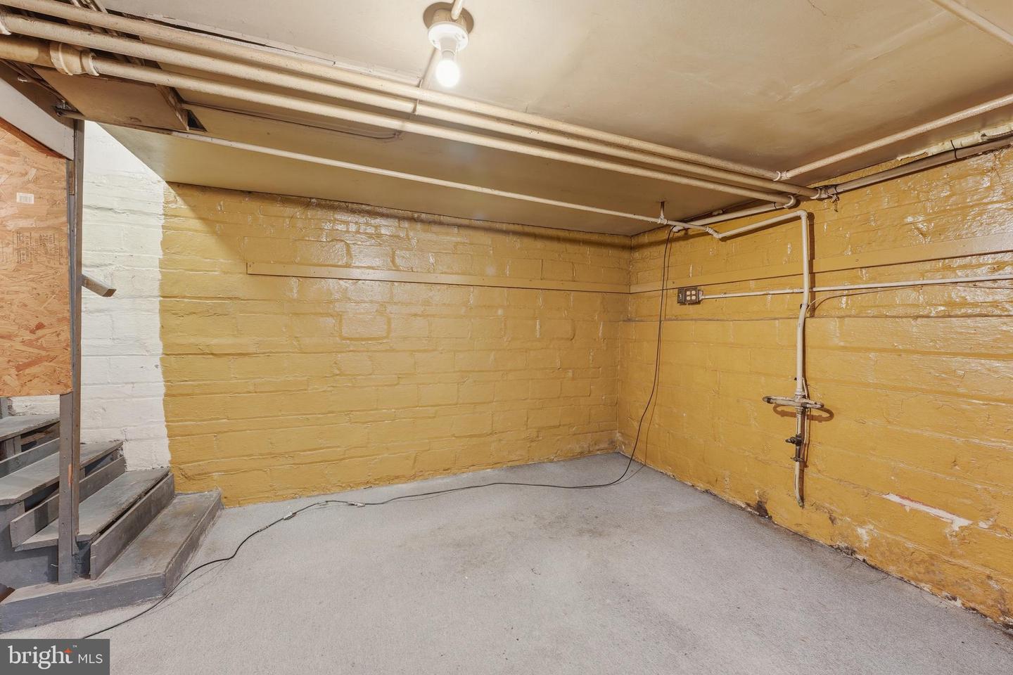 726 SOMERSET PL NW, WASHINGTON, District Of Columbia 20011, 3 Bedrooms Bedrooms, ,1 BathroomBathrooms,Residential,For sale,726 SOMERSET PL NW,DCDC2227488 MLS # DCDC2227488