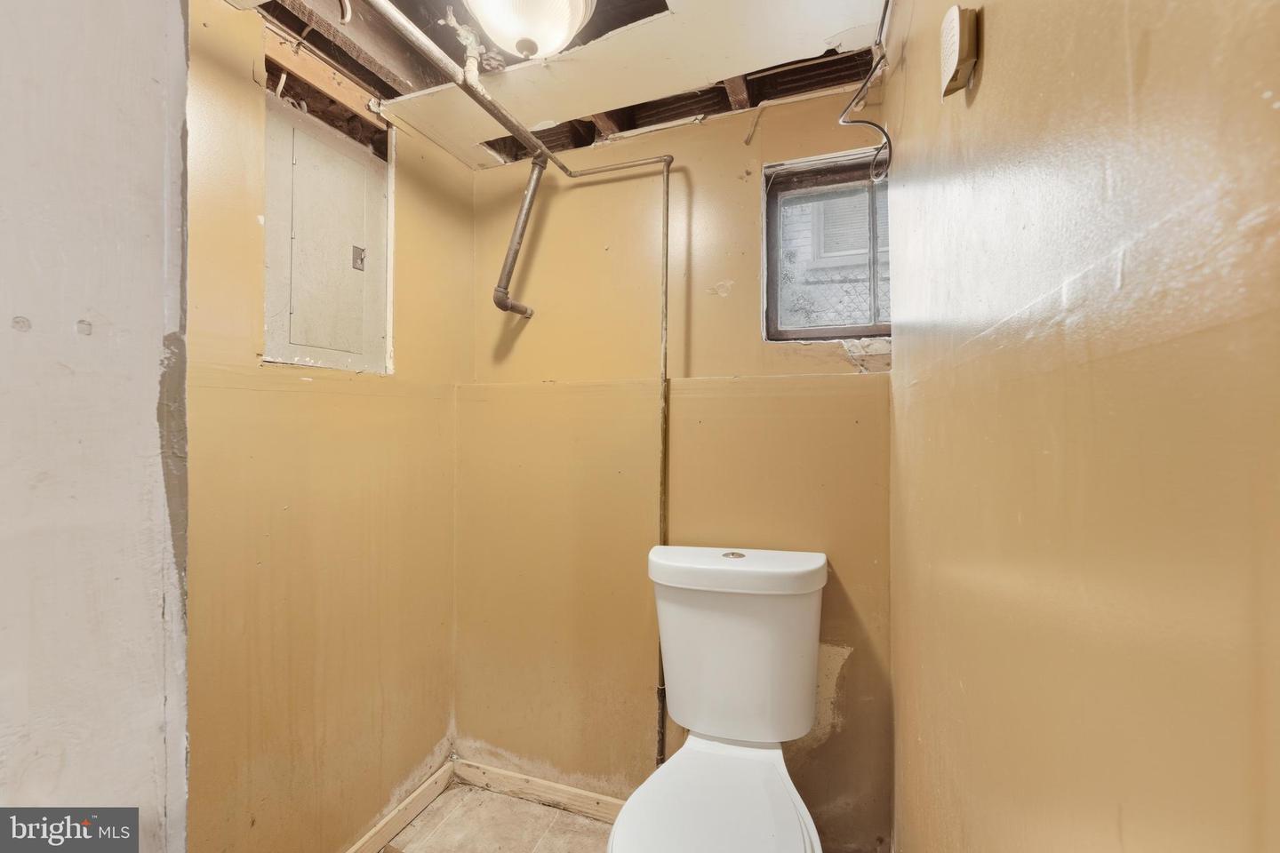 726 SOMERSET PL NW, WASHINGTON, District Of Columbia 20011, 3 Bedrooms Bedrooms, ,1 BathroomBathrooms,Residential,For sale,726 SOMERSET PL NW,DCDC2227488 MLS # DCDC2227488