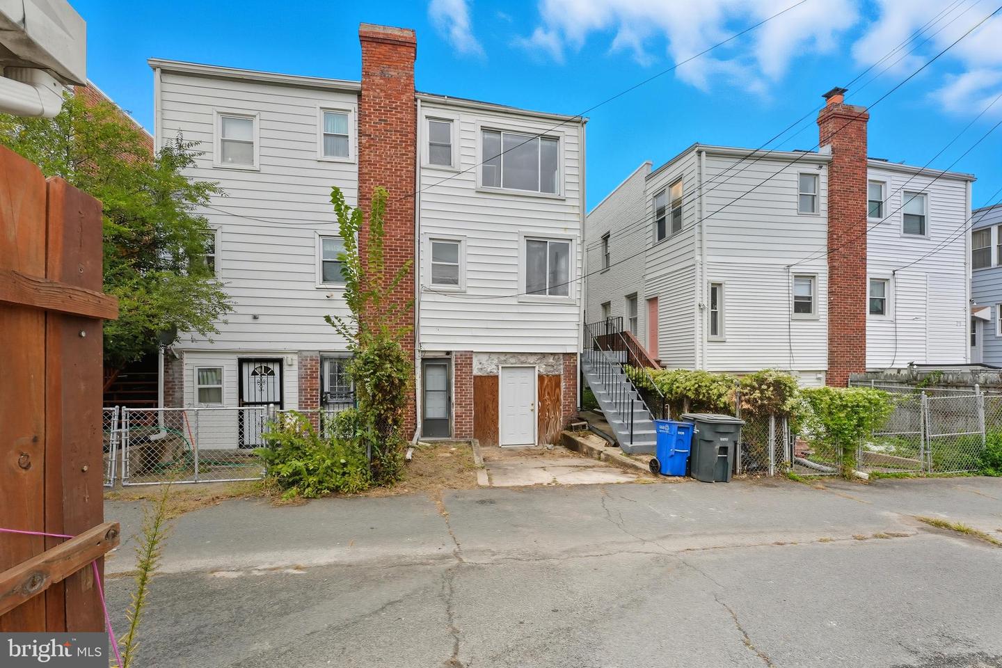 726 SOMERSET PL NW, WASHINGTON, District Of Columbia 20011, 3 Bedrooms Bedrooms, ,1 BathroomBathrooms,Residential,For sale,726 SOMERSET PL NW,DCDC2227488 MLS # DCDC2227488