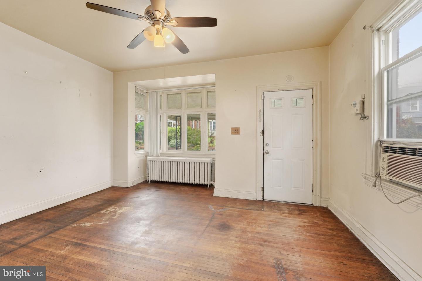 726 SOMERSET PL NW, WASHINGTON, District Of Columbia 20011, 3 Bedrooms Bedrooms, ,1 BathroomBathrooms,Residential,For sale,726 SOMERSET PL NW,DCDC2227488 MLS # DCDC2227488