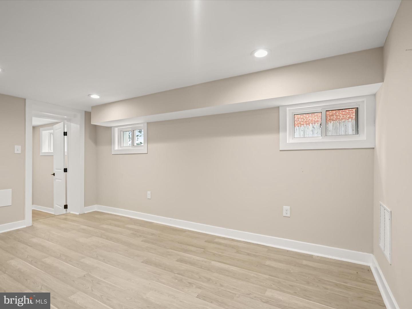 5728 8TH ST NW, WASHINGTON, District Of Columbia 20011, 3 Bedrooms Bedrooms, ,3 BathroomsBathrooms,Residential,For sale,5728 8TH ST NW,DCDC2227494 MLS # DCDC2227494