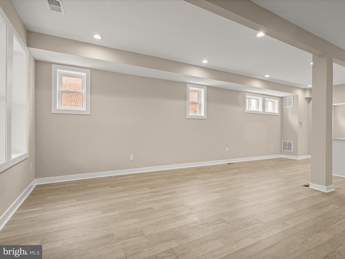 5728 8TH ST NW, WASHINGTON, District Of Columbia 20011, 3 Bedrooms Bedrooms, ,3 BathroomsBathrooms,Residential,For sale,5728 8TH ST NW,DCDC2227494 MLS # DCDC2227494