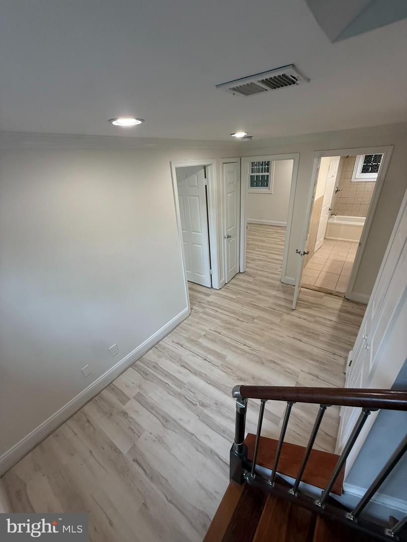 5405 BROOKLAND RD, ALEXANDRIA, Virginia 22310, 4 Bedrooms Bedrooms, ,2 BathroomsBathrooms,Residential,For sale,5405 BROOKLAND RD,VAFX2274928 MLS # VAFX2274928