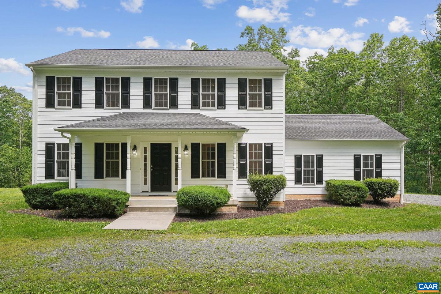 6308 JEFFERSON MILL RD, SCOTTSVILLE, Virginia 24590, 5 Bedrooms Bedrooms, ,3 BathroomsBathrooms,Residential,For sale,6308 JEFFERSON MILL RD,670113 MLS # 670113