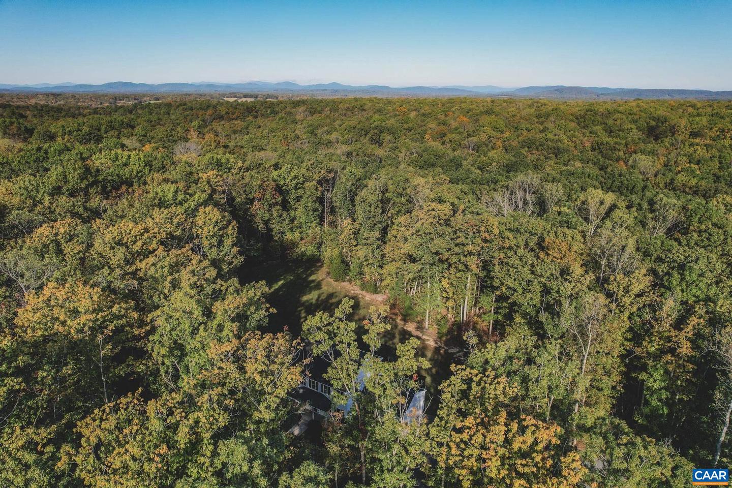 6308 JEFFERSON MILL RD, SCOTTSVILLE, Virginia 24590, 5 Bedrooms Bedrooms, ,3 BathroomsBathrooms,Residential,For sale,6308 JEFFERSON MILL RD,670113 MLS # 670113