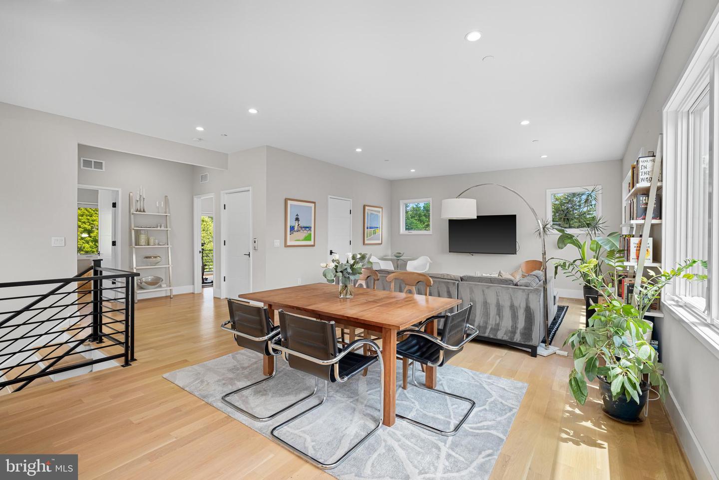 5624 SHERIER PL NW, WASHINGTON, District Of Columbia 20016, 6 Bedrooms Bedrooms, ,5 BathroomsBathrooms,Residential,For sale,5624 SHERIER PL NW,DCDC2227500 MLS # DCDC2227500
