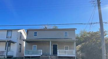 235 TERRACE AVE, PETERSBURG, Virginia 23803, 4 Bedrooms Bedrooms, ,2 BathroomsBathrooms,Residential,For sale,235 TERRACE AVE,VAPC2000152 MLS # VAPC2000152
