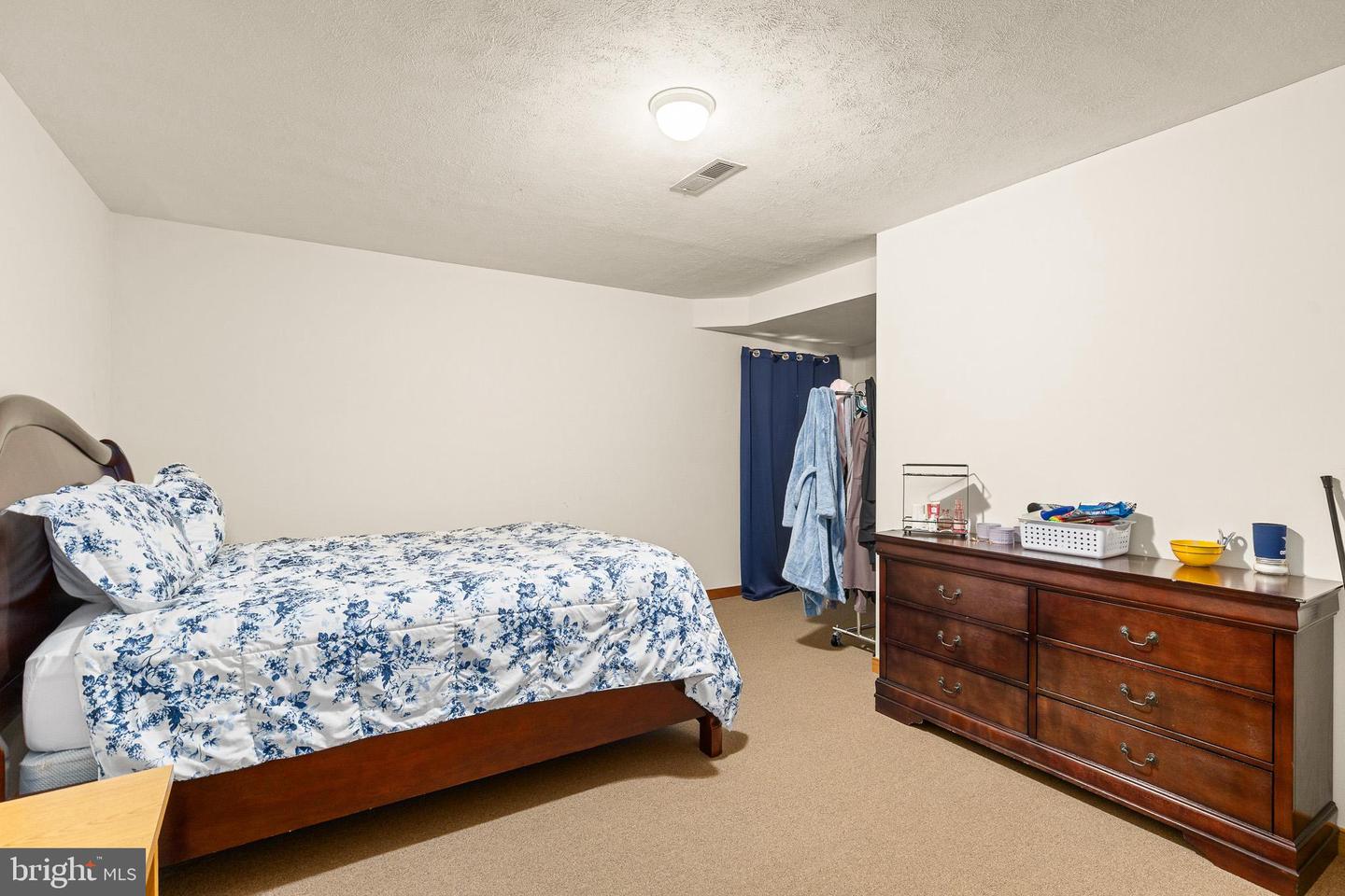 21246 CLARKS MOUNTAIN RD, RAPIDAN, Virginia 22733, 3 Bedrooms Bedrooms, ,3 BathroomsBathrooms,Residential,For sale,21246 CLARKS MOUNTAIN RD,VAOR2012564 MLS # VAOR2012564