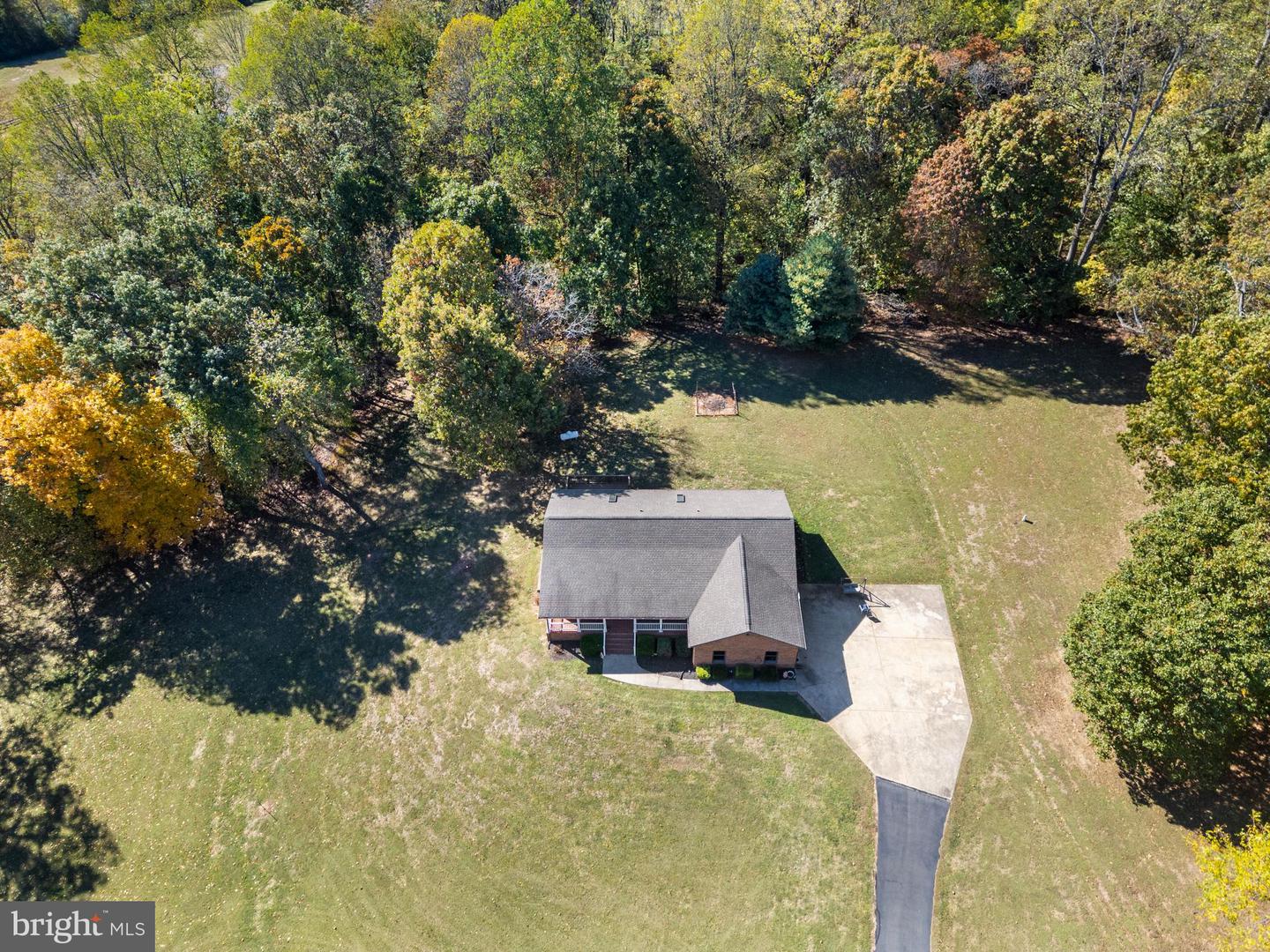 21246 CLARKS MOUNTAIN RD, RAPIDAN, Virginia 22733, 3 Bedrooms Bedrooms, ,3 BathroomsBathrooms,Residential,For sale,21246 CLARKS MOUNTAIN RD,VAOR2012564 MLS # VAOR2012564 21246 CLARKS MOUNTAIN RD, RAPIDAN, Virginia 22733, 3 Bedrooms Bedrooms, ,3 BathroomsBathrooms,Residential,For sale,21246 CLARKS MOUNTAIN RD,VAOR2012564 MLS # VAOR2012564