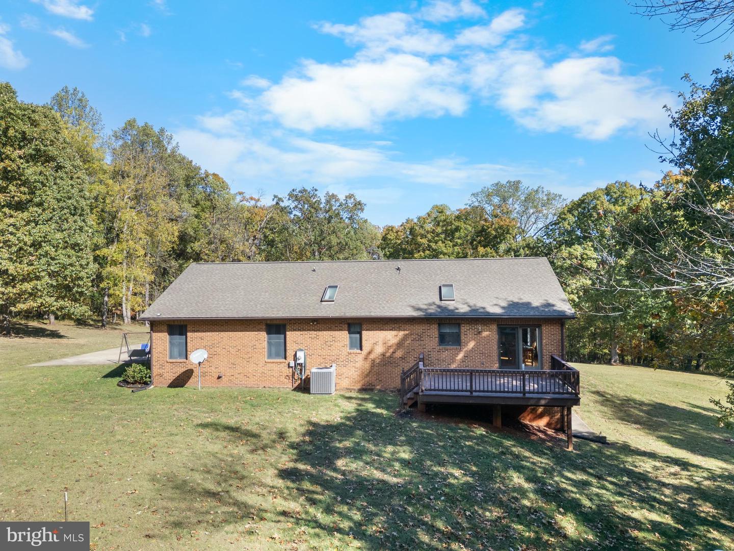 21246 CLARKS MOUNTAIN RD, RAPIDAN, Virginia 22733, 3 Bedrooms Bedrooms, ,3 BathroomsBathrooms,Residential,For sale,21246 CLARKS MOUNTAIN RD,VAOR2012564 MLS # VAOR2012564 21246 CLARKS MOUNTAIN RD, RAPIDAN, Virginia 22733, 3 Bedrooms Bedrooms, ,3 BathroomsBathrooms,Residential,For sale,21246 CLARKS MOUNTAIN RD,VAOR2012564 MLS # VAOR2012564