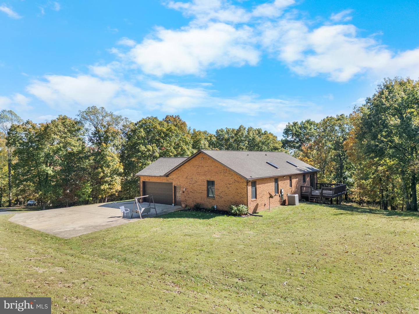 21246 CLARKS MOUNTAIN RD, RAPIDAN, Virginia 22733, 3 Bedrooms Bedrooms, ,3 BathroomsBathrooms,Residential,For sale,21246 CLARKS MOUNTAIN RD,VAOR2012564 MLS # VAOR2012564 21246 CLARKS MOUNTAIN RD, RAPIDAN, Virginia 22733, 3 Bedrooms Bedrooms, ,3 BathroomsBathrooms,Residential,For sale,21246 CLARKS MOUNTAIN RD,VAOR2012564 MLS # VAOR2012564