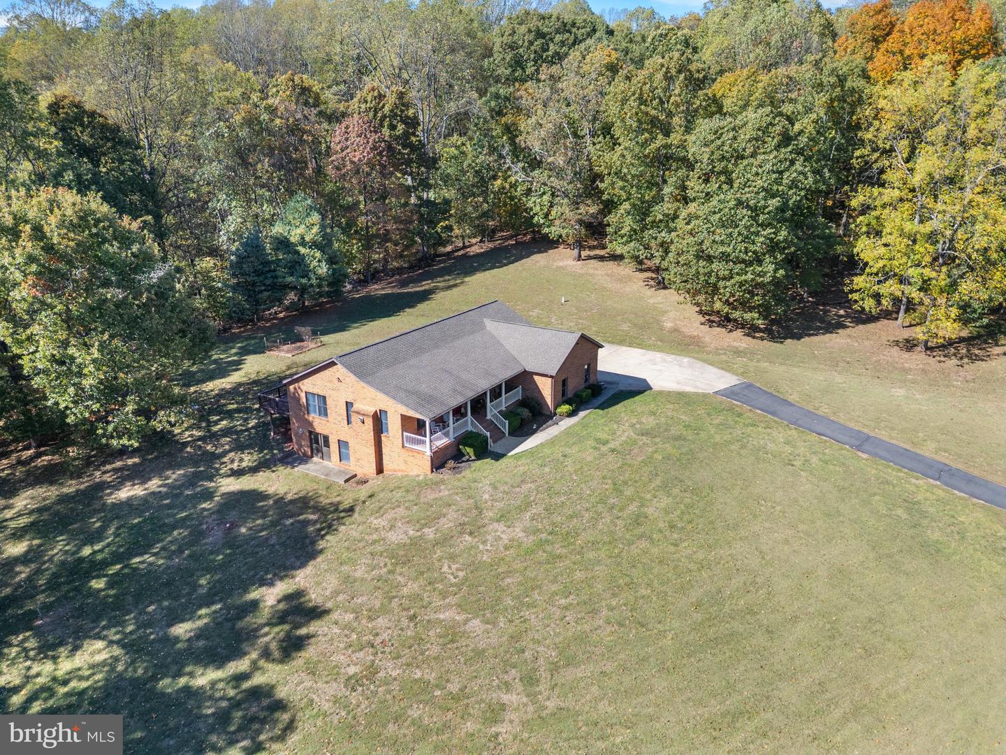 21246 CLARKS MOUNTAIN RD, RAPIDAN, Virginia 22733, 3 Bedrooms Bedrooms, ,3 BathroomsBathrooms,Residential,For sale,21246 CLARKS MOUNTAIN RD,VAOR2012564 MLS # VAOR2012564 21246 CLARKS MOUNTAIN RD, RAPIDAN, Virginia 22733, 3 Bedrooms Bedrooms, ,3 BathroomsBathrooms,Residential,For sale,21246 CLARKS MOUNTAIN RD,VAOR2012564 MLS # VAOR2012564