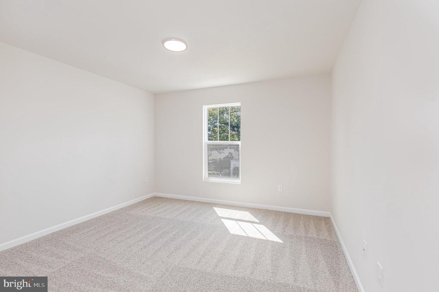 109 LONGVIEW DR, STAFFORD, Virginia 22556, 3 Bedrooms Bedrooms, ,2 BathroomsBathrooms,Residential,For sale,109 LONGVIEW DR,VAST2043580 MLS # VAST2043580