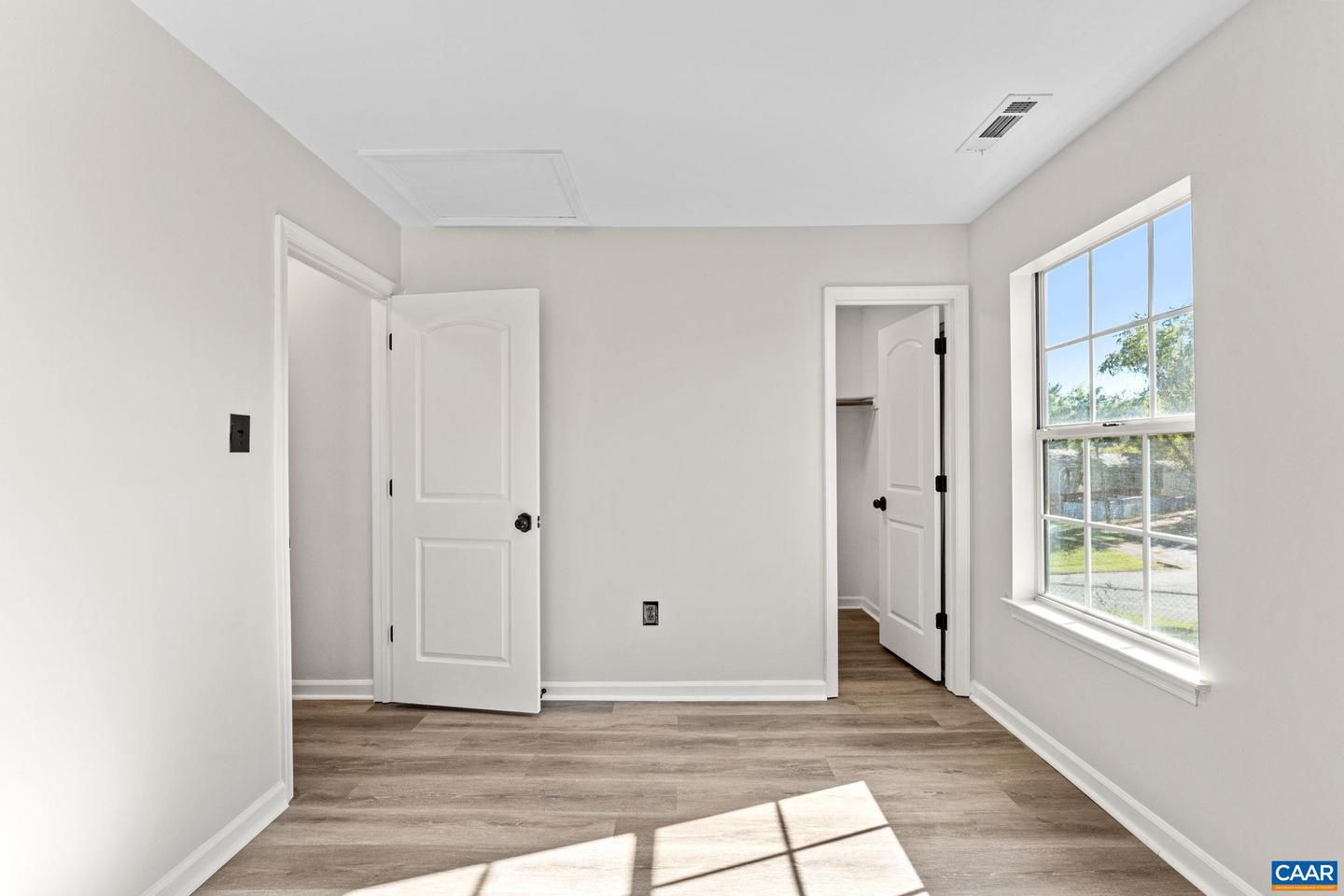 403 RIVERSIDE AVE, CHARLOTTESVILLE, Virginia 22902, 3 Bedrooms Bedrooms, ,2 BathroomsBathrooms,Residential,For sale,403 RIVERSIDE AVE,670125 MLS # 670125