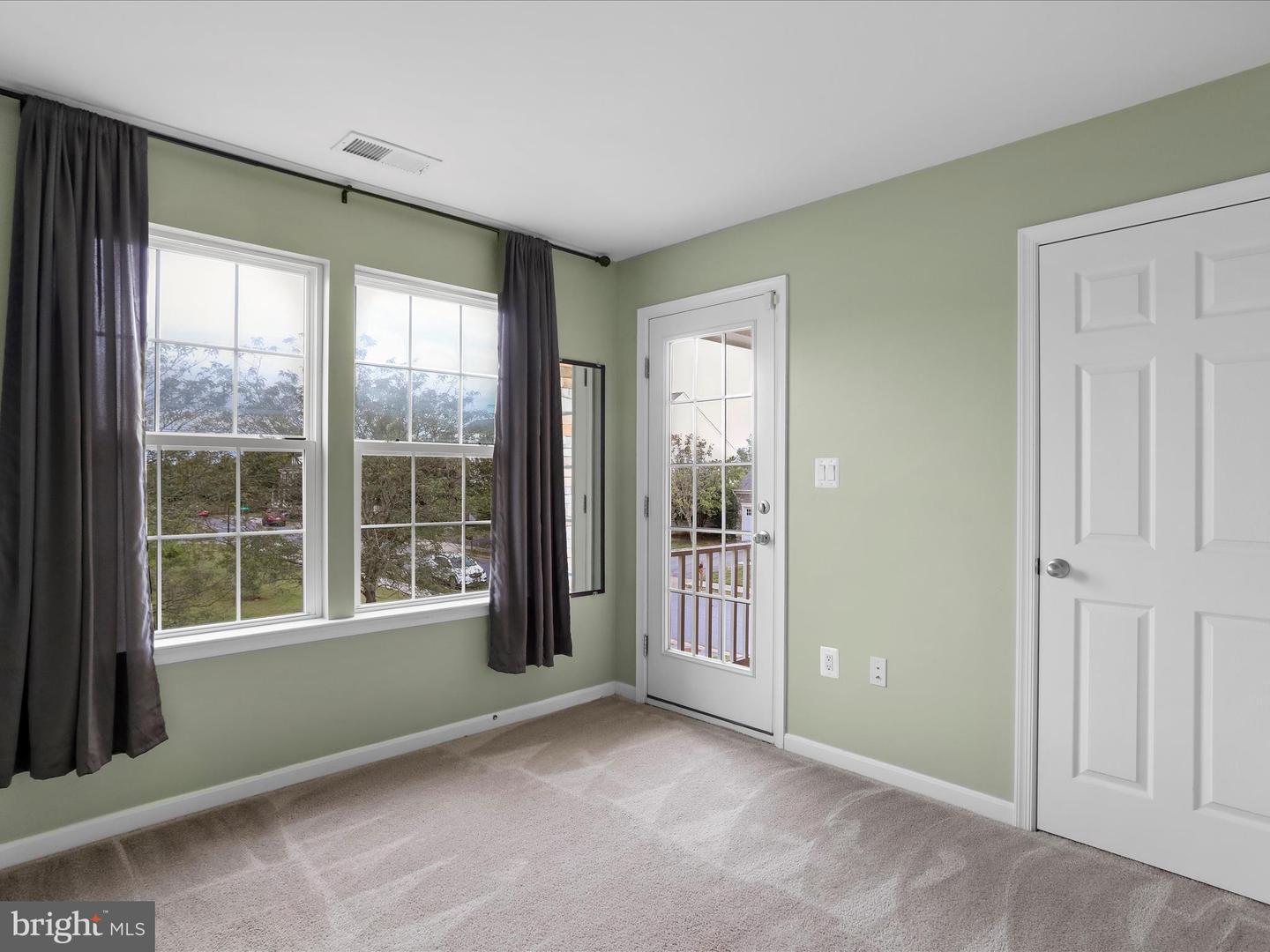 320 HOPKINS DR, BOYCE, Virginia 22620, 4 Bedrooms Bedrooms, 8 Rooms Rooms,3 BathroomsBathrooms,Residential,For sale,320 HOPKINS DR,VACL2006158 MLS # VACL2006158 320 HOPKINS DR, BOYCE, Virginia 22620, 4 Bedrooms Bedrooms, 8 Rooms Rooms,3 BathroomsBathrooms,Residential,For sale,320 HOPKINS DR,VACL2006158 MLS # VACL2006158