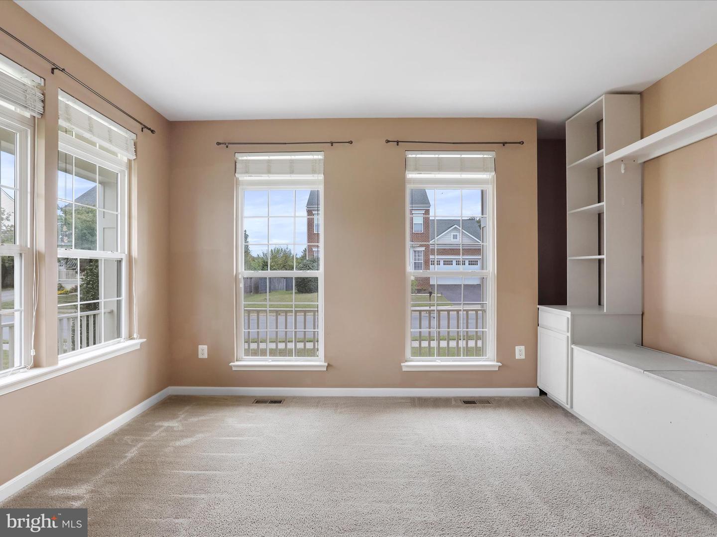 320 HOPKINS DR, BOYCE, Virginia 22620, 4 Bedrooms Bedrooms, 8 Rooms Rooms,3 BathroomsBathrooms,Residential,For sale,320 HOPKINS DR,VACL2006158 MLS # VACL2006158 320 HOPKINS DR, BOYCE, Virginia 22620, 4 Bedrooms Bedrooms, 8 Rooms Rooms,3 BathroomsBathrooms,Residential,For sale,320 HOPKINS DR,VACL2006158 MLS # VACL2006158