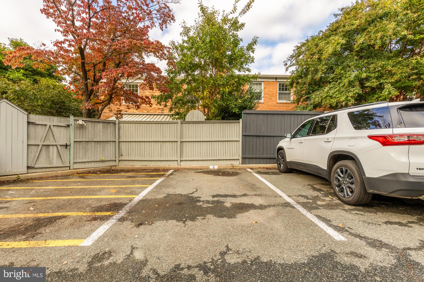 4257 FORDHAM RD NW, WASHINGTON, District Of Columbia 20016, 4 Bedrooms Bedrooms, ,3 BathroomsBathrooms,Residential,For sale,4257 FORDHAM RD NW,DCDC2227554 MLS # DCDC2227554
