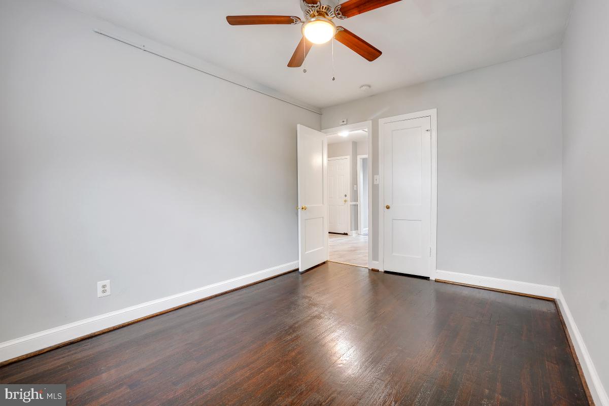 330 20TH ST NE, WASHINGTON, District Of Columbia 20002, 3 Bedrooms Bedrooms, ,2 BathroomsBathrooms,Residential,For sale,330 20TH ST NE,DCDC2227556 MLS # DCDC2227556