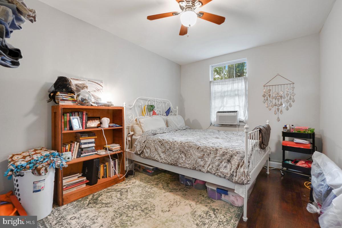 330 20TH ST NE, WASHINGTON, District Of Columbia 20002, 3 Bedrooms Bedrooms, ,2 BathroomsBathrooms,Residential,For sale,330 20TH ST NE,DCDC2227556 MLS # DCDC2227556