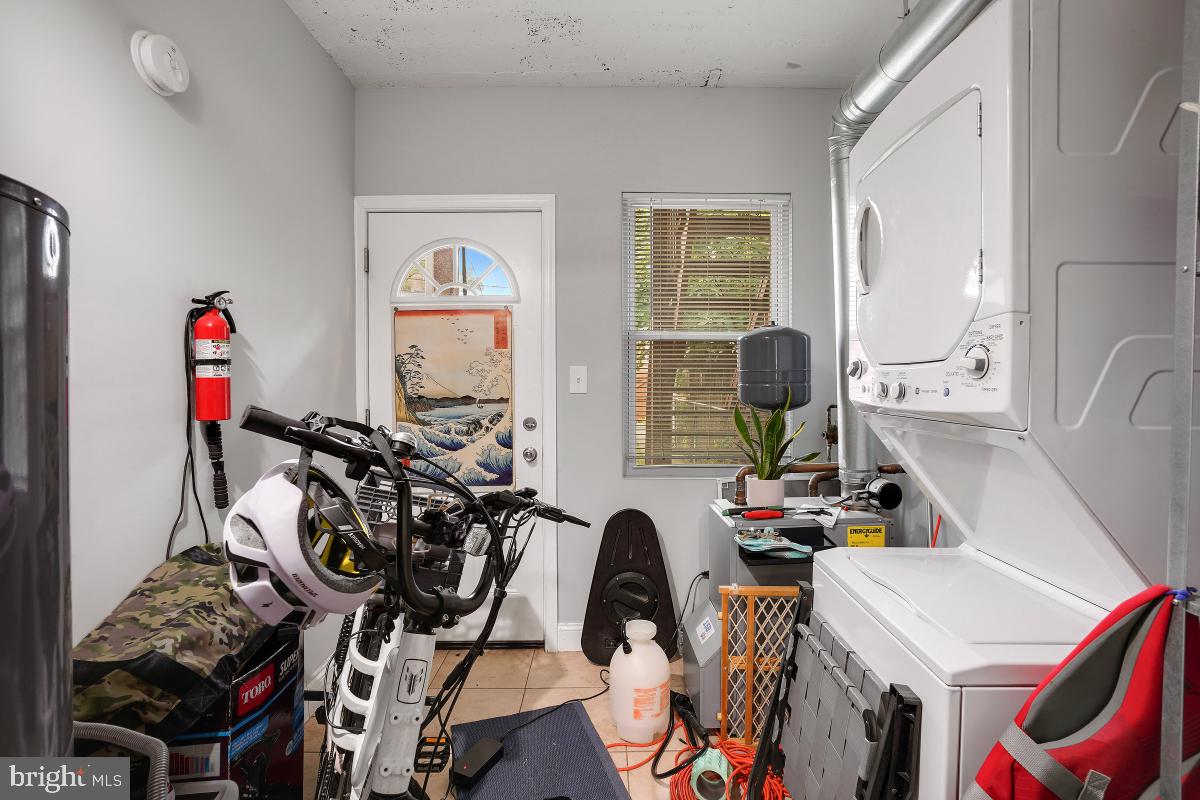 330 20TH ST NE, WASHINGTON, District Of Columbia 20002, 3 Bedrooms Bedrooms, ,2 BathroomsBathrooms,Residential,For sale,330 20TH ST NE,DCDC2227556 MLS # DCDC2227556