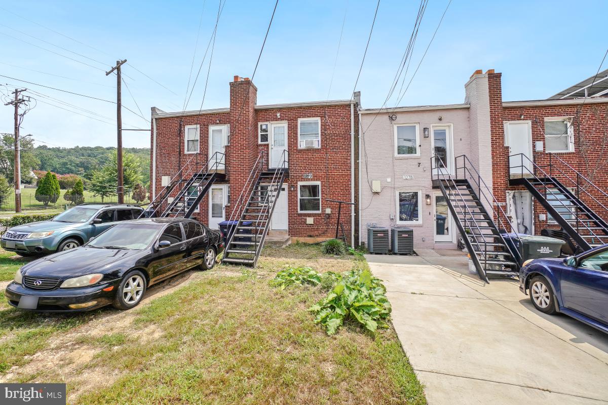 1280 16TH ST NE, WASHINGTON, District Of Columbia 20002, 2 Bedrooms Bedrooms, ,2 BathroomsBathrooms,Residential,For sale,1280 16TH ST NE,DCDC2227564 MLS # DCDC2227564