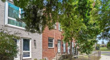 1280 16TH ST NE, WASHINGTON, District Of Columbia 20002, 2 Bedrooms Bedrooms, ,2 BathroomsBathrooms,Residential,For sale,1280 16TH ST NE,DCDC2227564 MLS # DCDC2227564