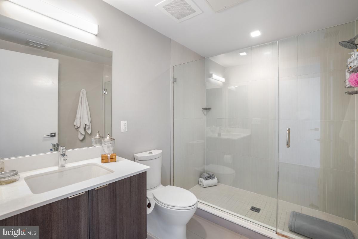 911 2ND ST NE #501, WASHINGTON, District Of Columbia 20002, 2 Bedrooms Bedrooms, ,2 BathroomsBathrooms,Residential,For sale,911 2ND ST NE #501,DCDC2227568 MLS # DCDC2227568
