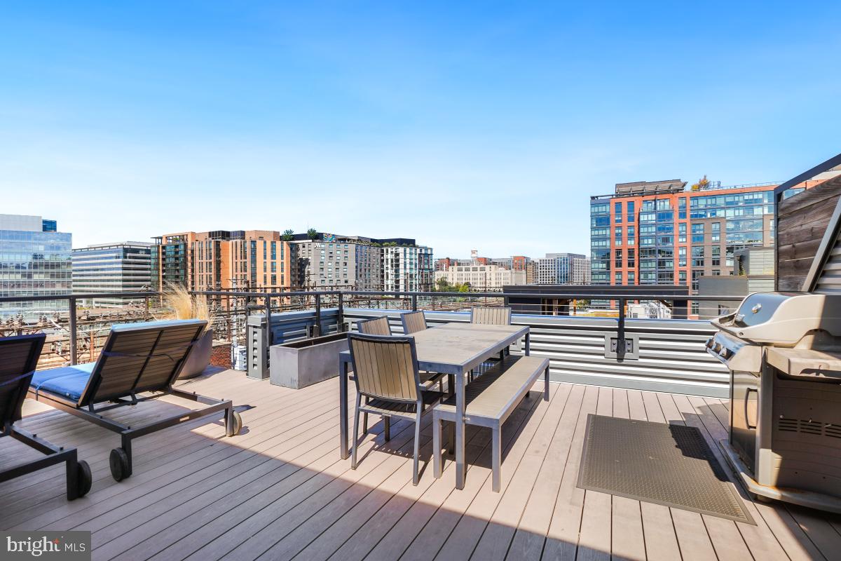 911 2ND ST NE #501, WASHINGTON, District Of Columbia 20002, 2 Bedrooms Bedrooms, ,2 BathroomsBathrooms,Residential,For sale,911 2ND ST NE #501,DCDC2227568 MLS # DCDC2227568
