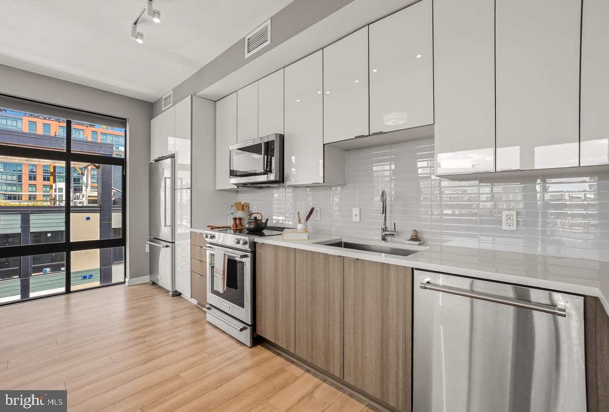 911 2ND ST NE #501, WASHINGTON, District Of Columbia 20002, 2 Bedrooms Bedrooms, ,2 BathroomsBathrooms,Residential,For sale,911 2ND ST NE #501,DCDC2227568 MLS # DCDC2227568