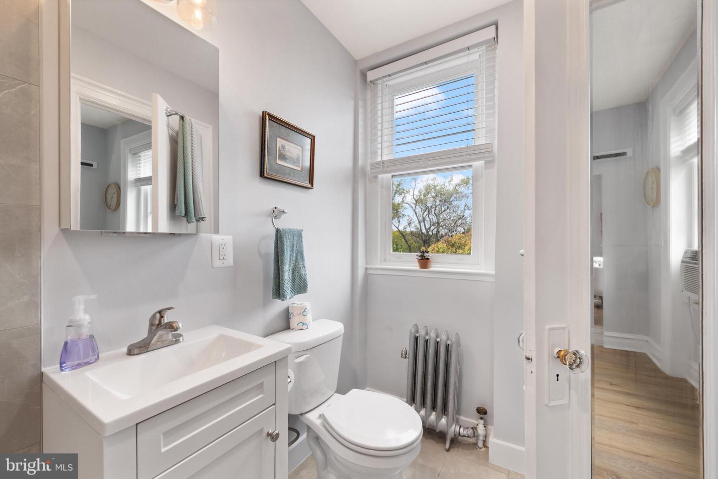 2456 20TH ST NW #507, WASHINGTON, District Of Columbia 20009, 1 Bedroom Bedrooms, ,1 BathroomBathrooms,Residential,For sale,2456 20TH ST NW #507,DCDC2227570 MLS # DCDC2227570