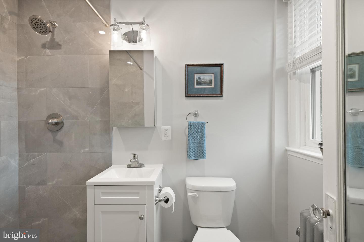2456 20TH ST NW #507, WASHINGTON, District Of Columbia 20009, 1 Bedroom Bedrooms, ,1 BathroomBathrooms,Residential,For sale,2456 20TH ST NW #507,DCDC2227570 MLS # DCDC2227570